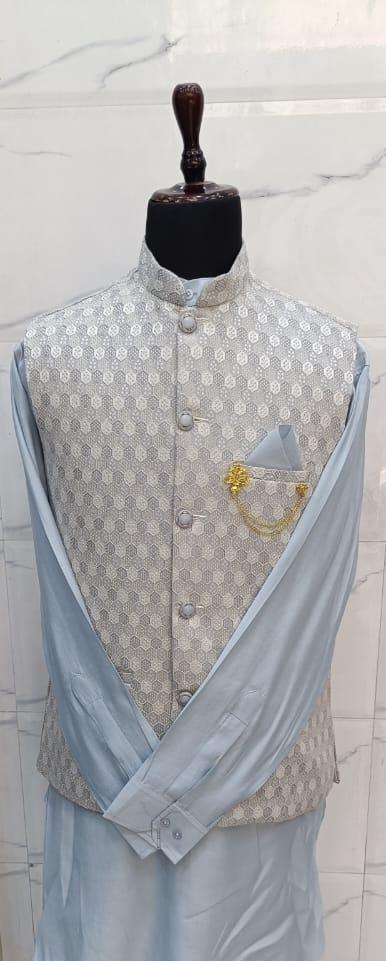 Royal Heritage Men’s Kurta Koti for Weddings & Festive Occasions